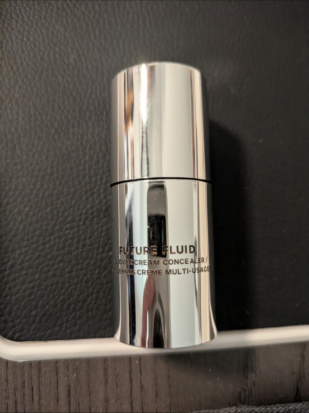Milk Makeup Future Fluid Concealer 22NW